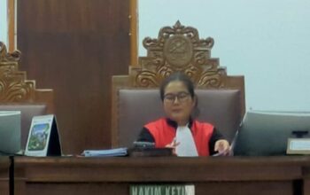 Sidang Mantan Bupati Situbondo Karna Suswandi  Sepi Liputan Media