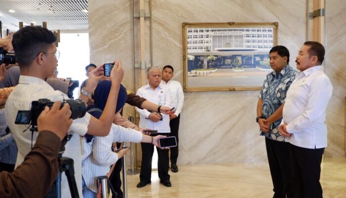 Jaksa Agung Terima Kunjungan Menteri Perumahan, Bahas Pengadaan Lahan Sitaan untuk Permukiman Rakyat
