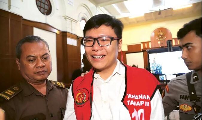 Selain 3 Oknum Hakim ,1 Pengacara Ikut Ditangkap dalam OTT Suap di PN Surabaya
