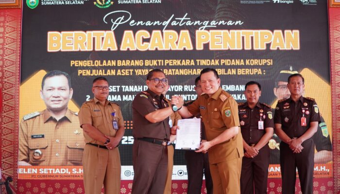 Kejati Sumsel Serahkan Pengelolaan Barang Bukti Aset Yayasan Batanghari Sembilan ke Pemprov Sumsel