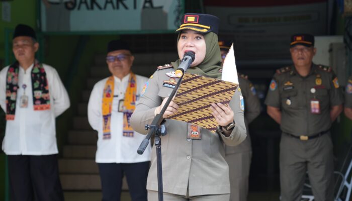 Hari Guru Nasional : Satpol PP Grogol Petamburan Angkat Isu Kesehatan Mental di SMA 23