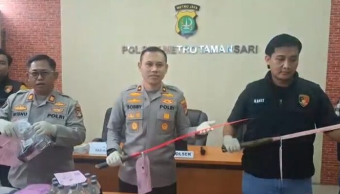 Polsek Tamansari Ungkap Tawuran di Krukut Ditemukan Berjenis Sajam dan Narkoba