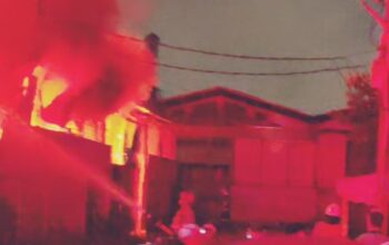 Sedikitnya 4 Bangunan di Pergudangan Miami Tegal Alur Jakarta Barat Dilumat si Jago Merah